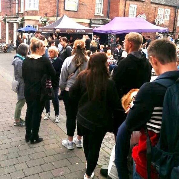 Big queue for our crepes at an event